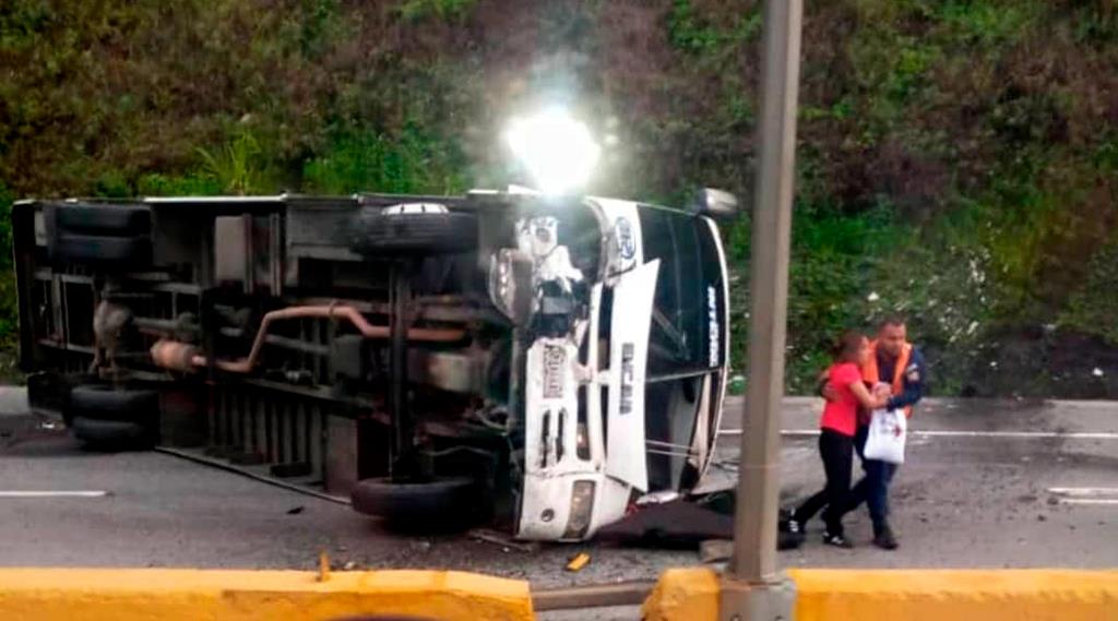 Notiprensa Digitalretras Circulaci N Vehicular Colisi N En La Arc