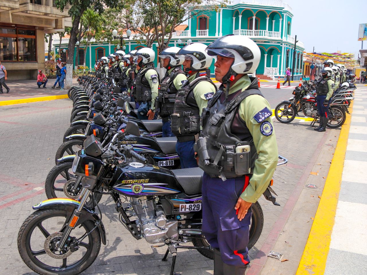 Notiprensa DigitalPolicía Municipal de Iribarren recibe nueva dotación ...