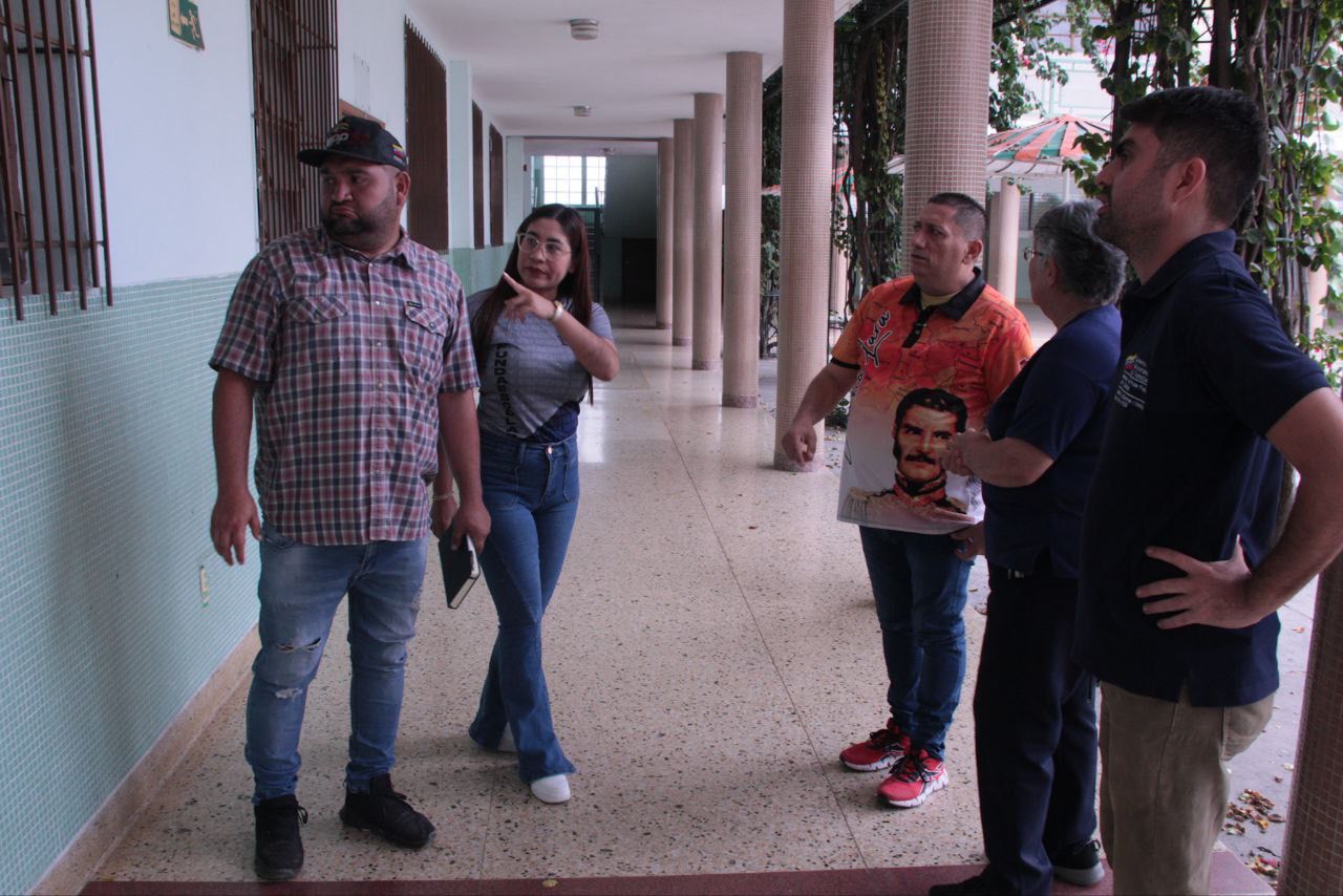 Notiprensa DigitalAutoridades de Lara verifican estado de escuelas para ...